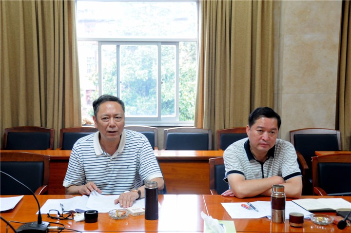 李文斌、、覃崇辉到一平浪、、羊场煤矿调研