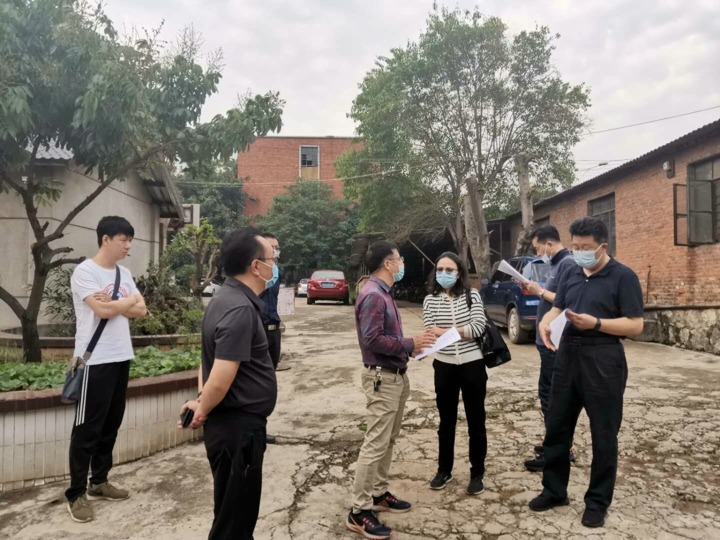 省属国有企业专职外部董事夏蜀、寸延峰、伍显清一行到解化化工分公司调研