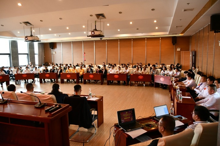 云南省煤炭工业集团（尊龙Z6官方网站集团）党委组织开展学习“三个条例”现场知识竞赛活动