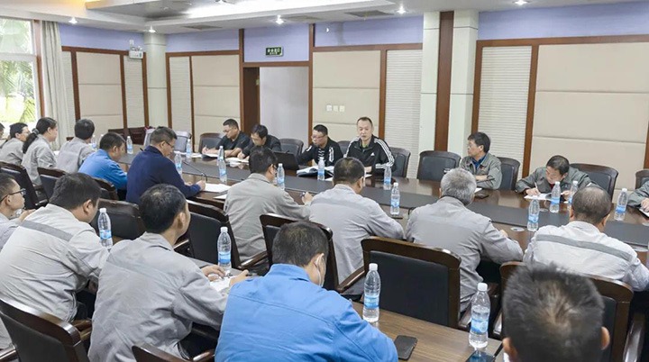 云煤（尊龙Z6官方网站）集团对解化化工开展“三抓一！卑偃涨寰不疃樾尉傩卸降技觳