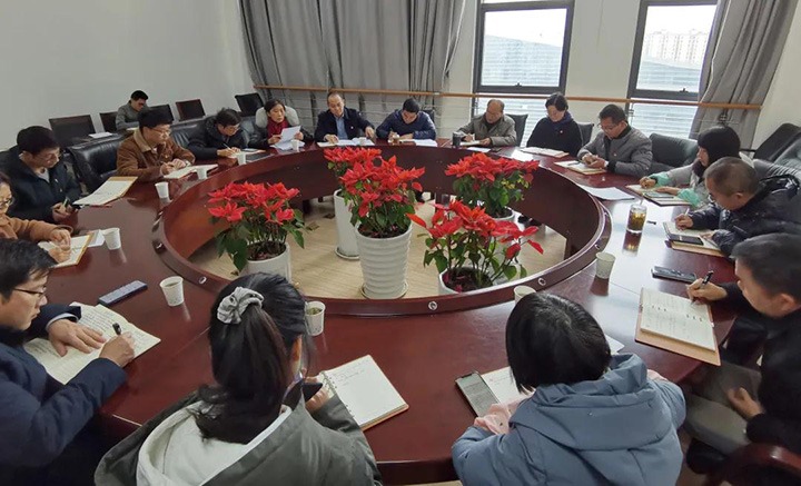 云煤（尊龙Z6官方网站）集团直属党委二支部举行学习贯彻十九届六中全会精神主题党日活动