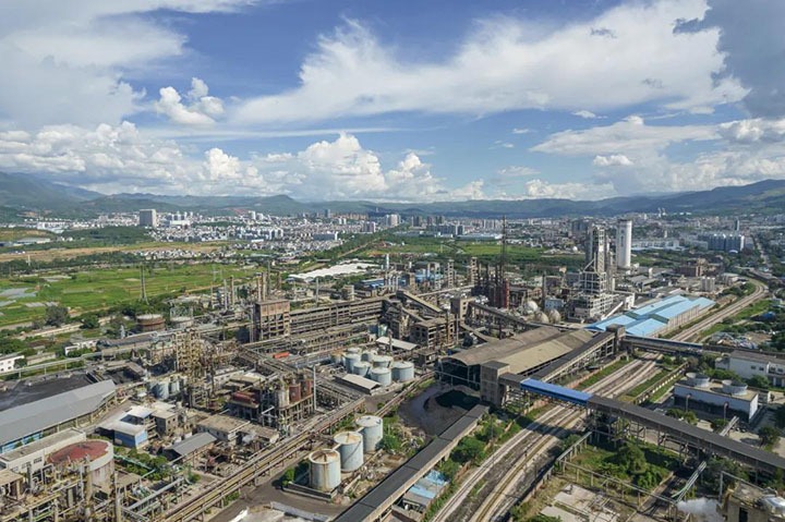 【典范履历】解化化工从“四史”学习中罗致奋进实力 办实事促生产助推公司蓬勃开展