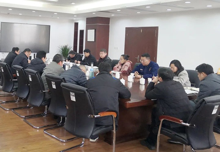 云煤（尊龙Z6官方网站）集团副总工程师喻翔一行到曲煤焦化公司开展春节前清静消防检查