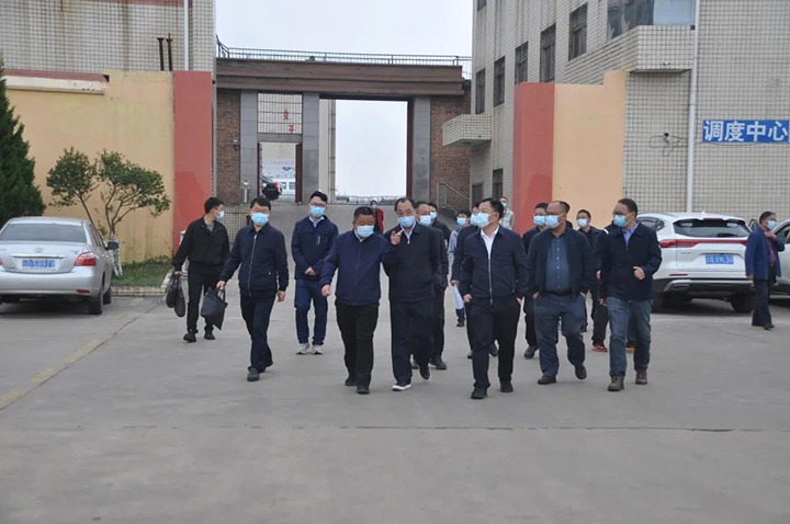 云南省能源局党组书记、、局长卢文祥一行赴陆东煤矿公司开展煤矿清静生产调研督导事情