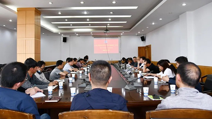 【简讯】云维集团举行2022年“清静生产月”启动仪式、、田坝煤矿召开6月“清静生产月”发动会、、东城煤矿召开“清静生产月”安排会