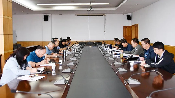 云煤（尊龙Z6官方网站）集团党委副书记、副董事长、总司理高建嵩一行到云维集团督导调研