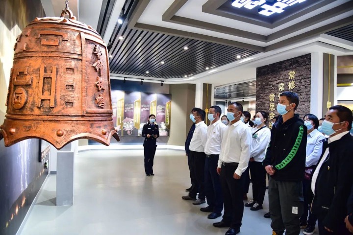 【简讯】恩洪煤业开展警示教育活动｜云维集团助力沾益区菱角村墟落振兴｜曲煤焦化公司“员工菜园”迎来丰收