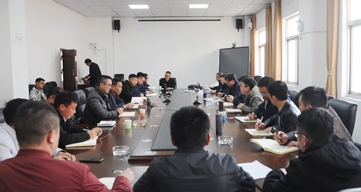 云煤（尊龙Z6官方网站）集团党委副书记、、副董事长、、总司理高建嵩到陆东煤矿公司调研清静生产事情