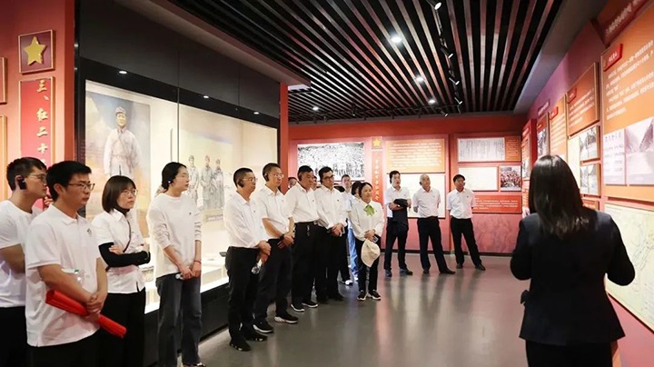 【云煤风范】先锋煤业公司党群综合党支部、、曲煤焦化公司谋划党支部、、可保煤矿公司党委开展主题党日活动