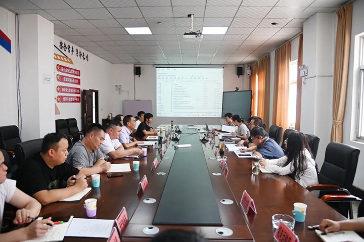 【聚焦云煤】云煤（尊龙Z6官方网站）集团检查组到陆东煤矿公司督导检查经济运行事情