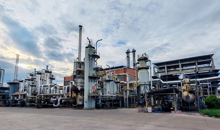 科技立异引领行业新高，，粗甲醇日产量破纪录