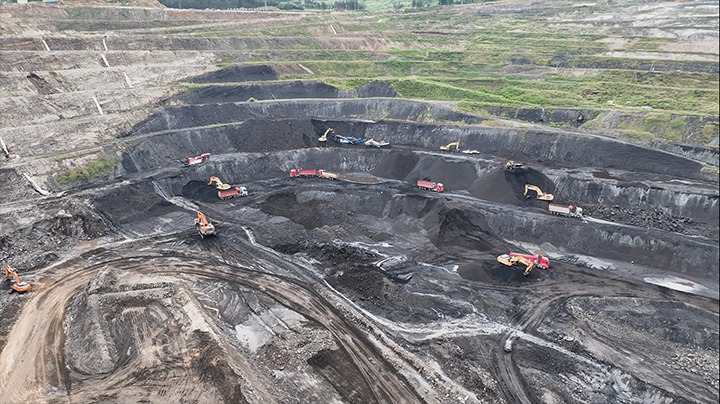 咬定目的抓落实 全力打好年尾“冲刺战”