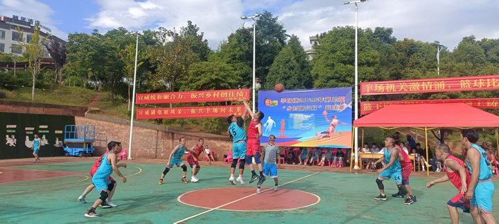 羊煤实力闪灼赛。。！！！镇企联谊共绘墟落振兴新图景